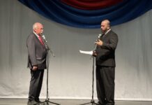 Cow-herd singing comedy